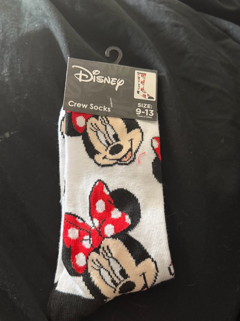 NWT Disney Minnie Mouse socks! Size 9-13